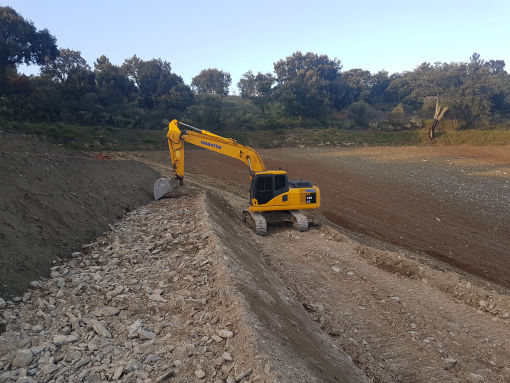 Komatsu 160