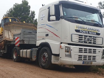 Camião Volvo FHD42